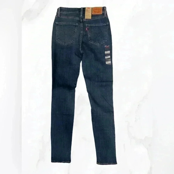 NWT Levi’s 721 high rise skinny stretch 5 pocket medium wash denim  jeans 26 - Picture 4 of 7